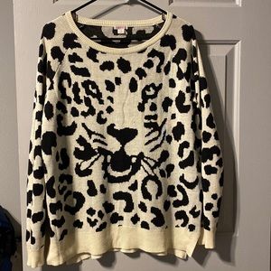 Leopard print sweater beige